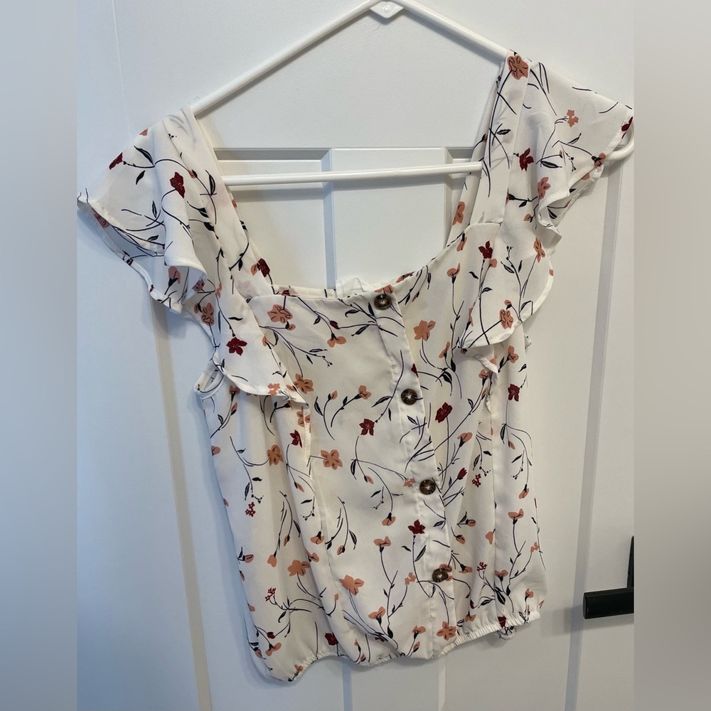 Floral Ruffle Sleeveless Top